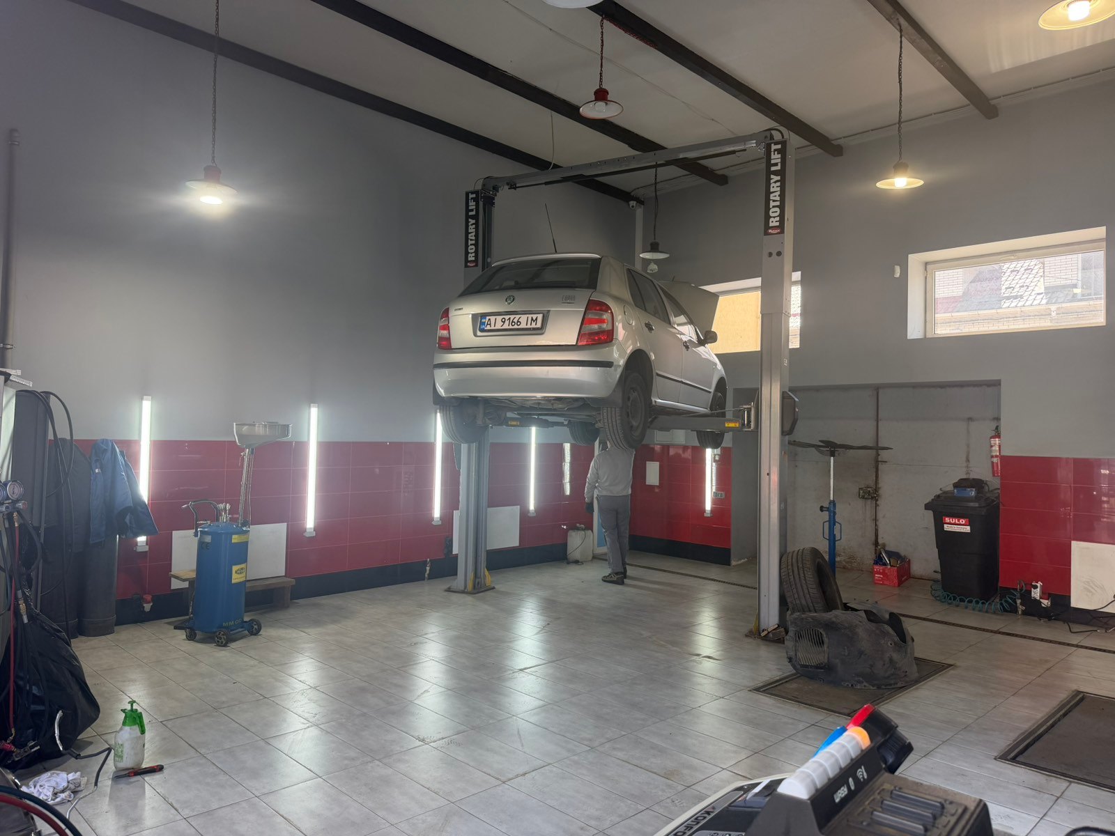 Автосервіс «Sto Bucha Motul Garage» - Буча - Фото 8 Автосервіс «Sto Bucha Motul Garage» - Буча - Фото 8