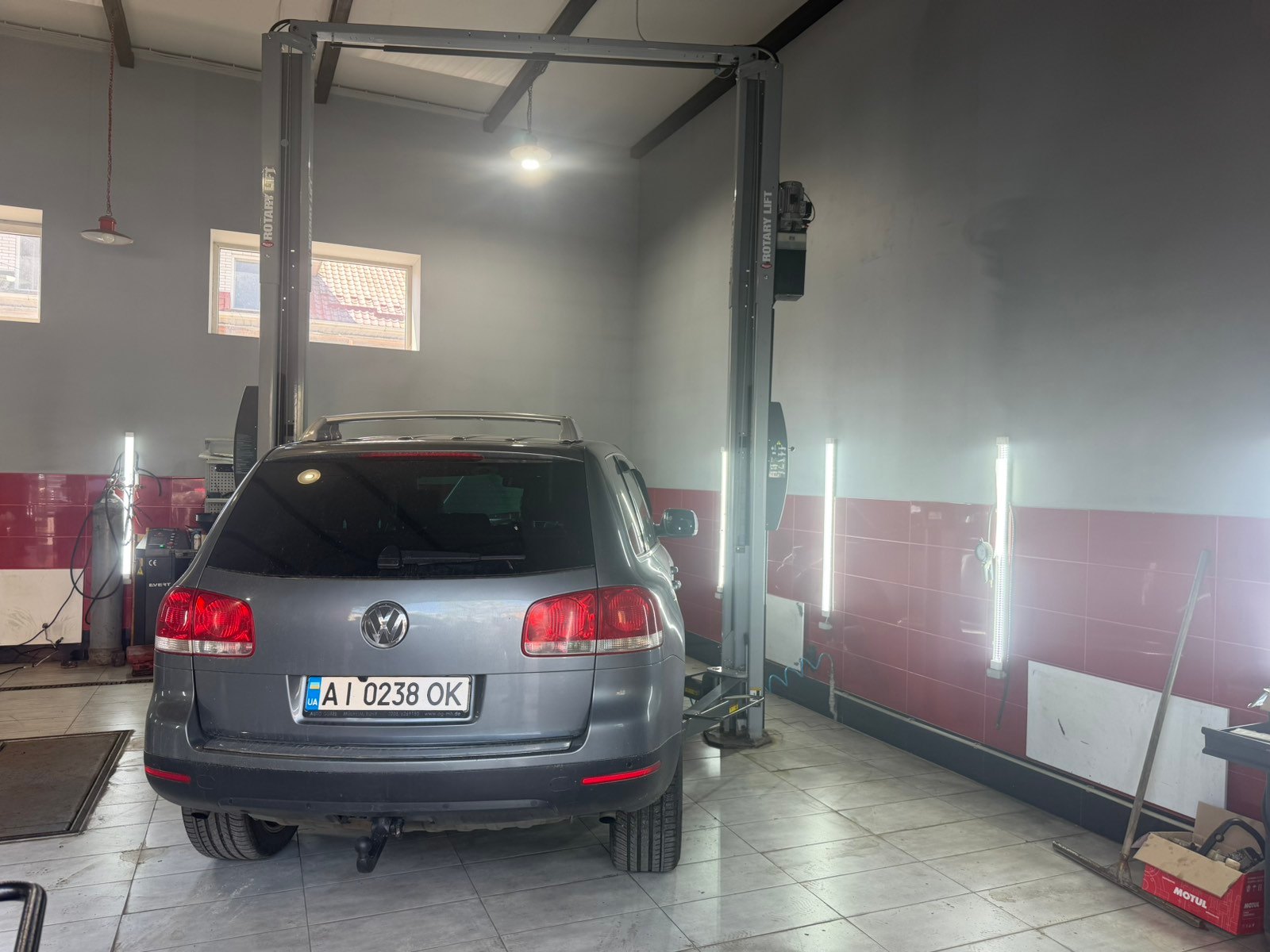 Автосервіс «Sto Bucha Motul Garage» - Буча - Фото 9 Автосервіс «Sto Bucha Motul Garage» - Буча - Фото 9